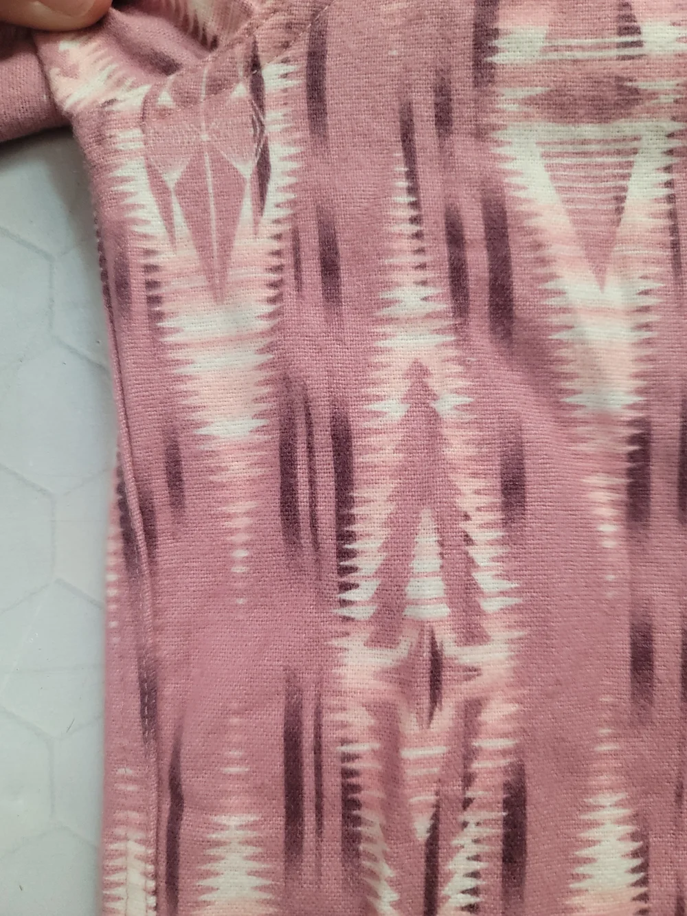Cabela's Women Large Pink‎ Southwestern Button Up Flannel Shirt Cowgirl Rodeo